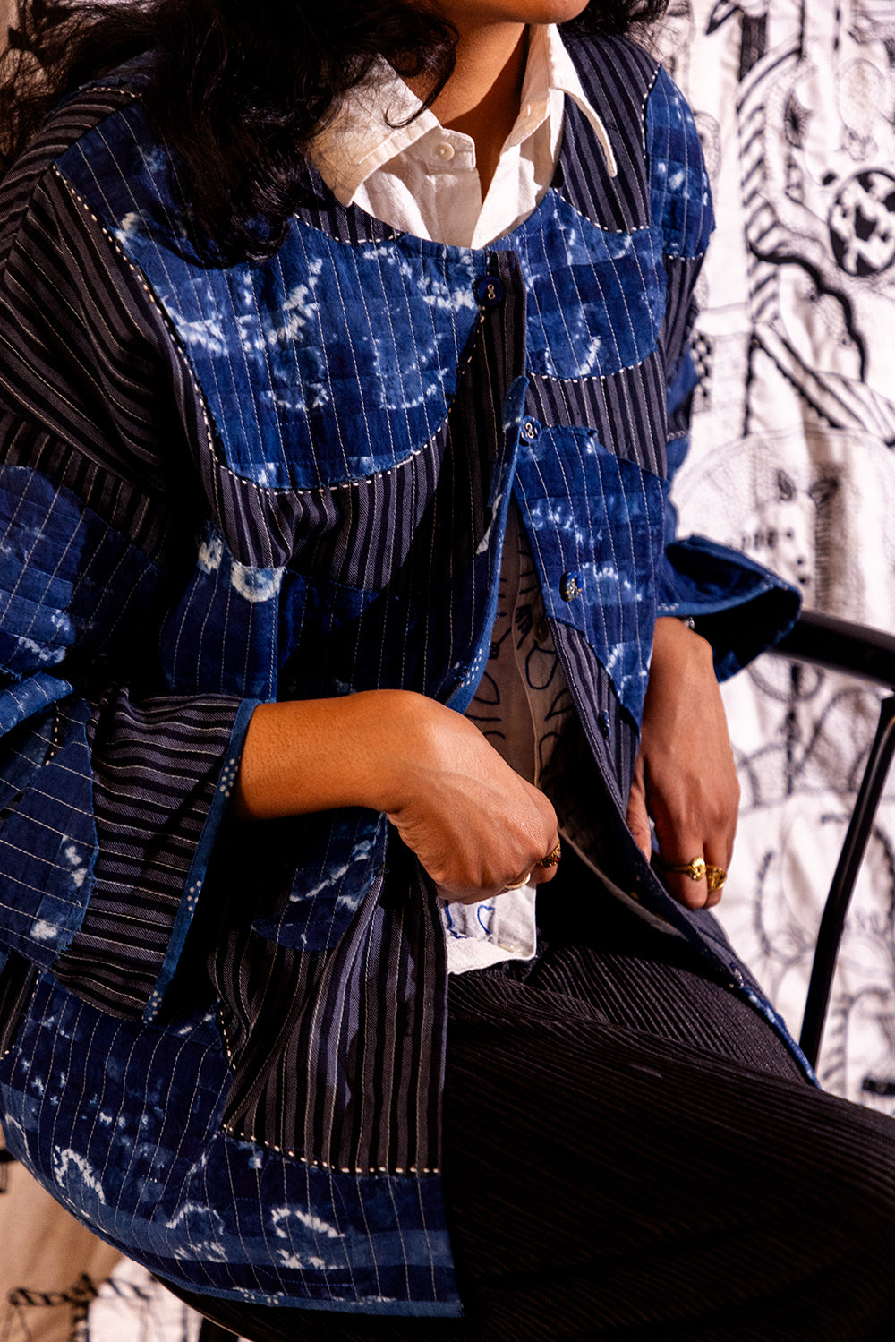 Wave cut-out embroidered jacket