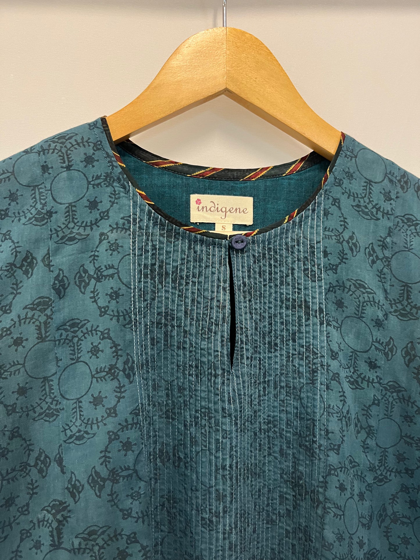 Ocean pintuck side gathered kurta