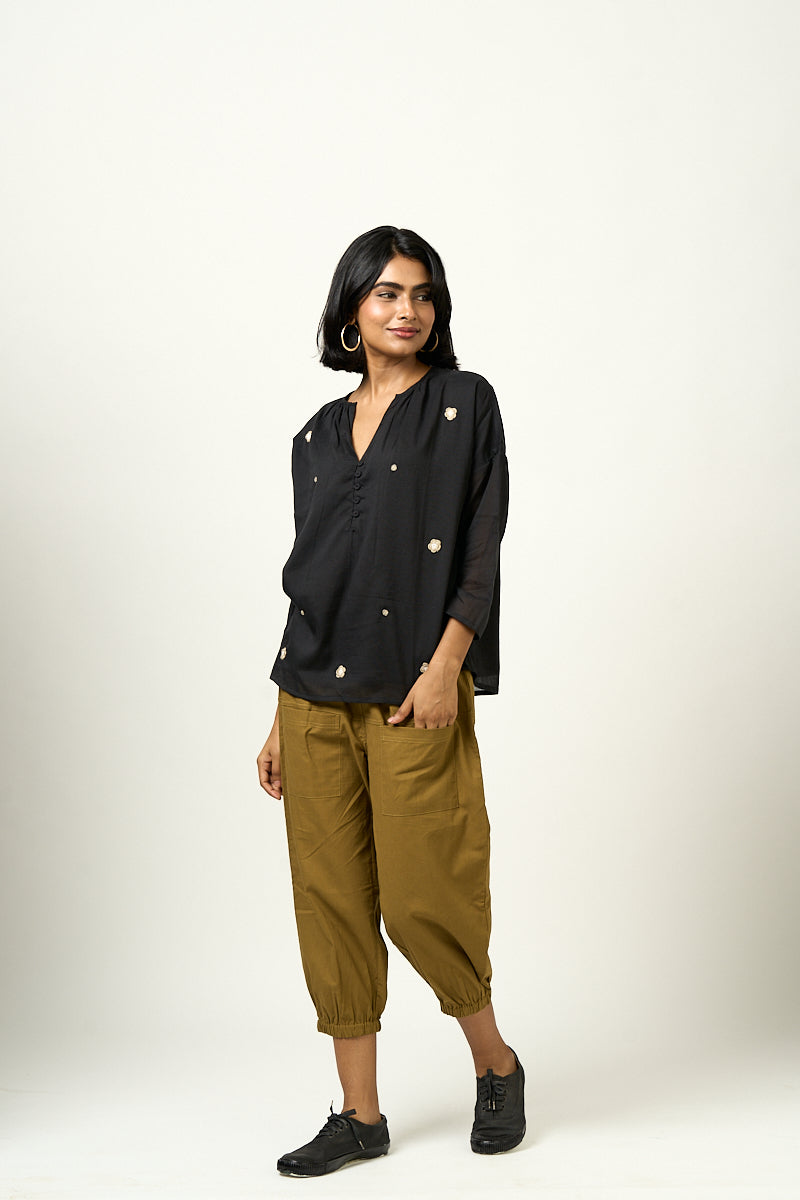 Aki Elasticated Waist Cropped Pants