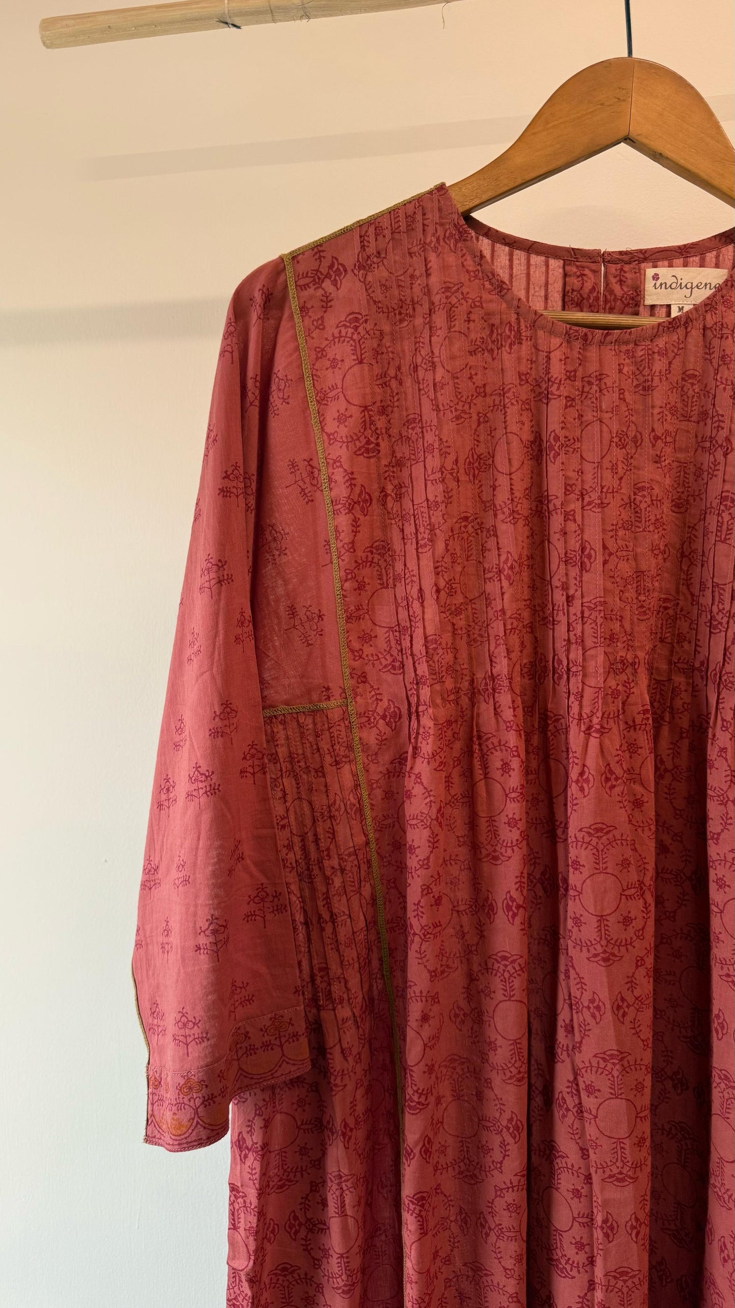 Blomst pintuck hand block printed kurta & Pant set