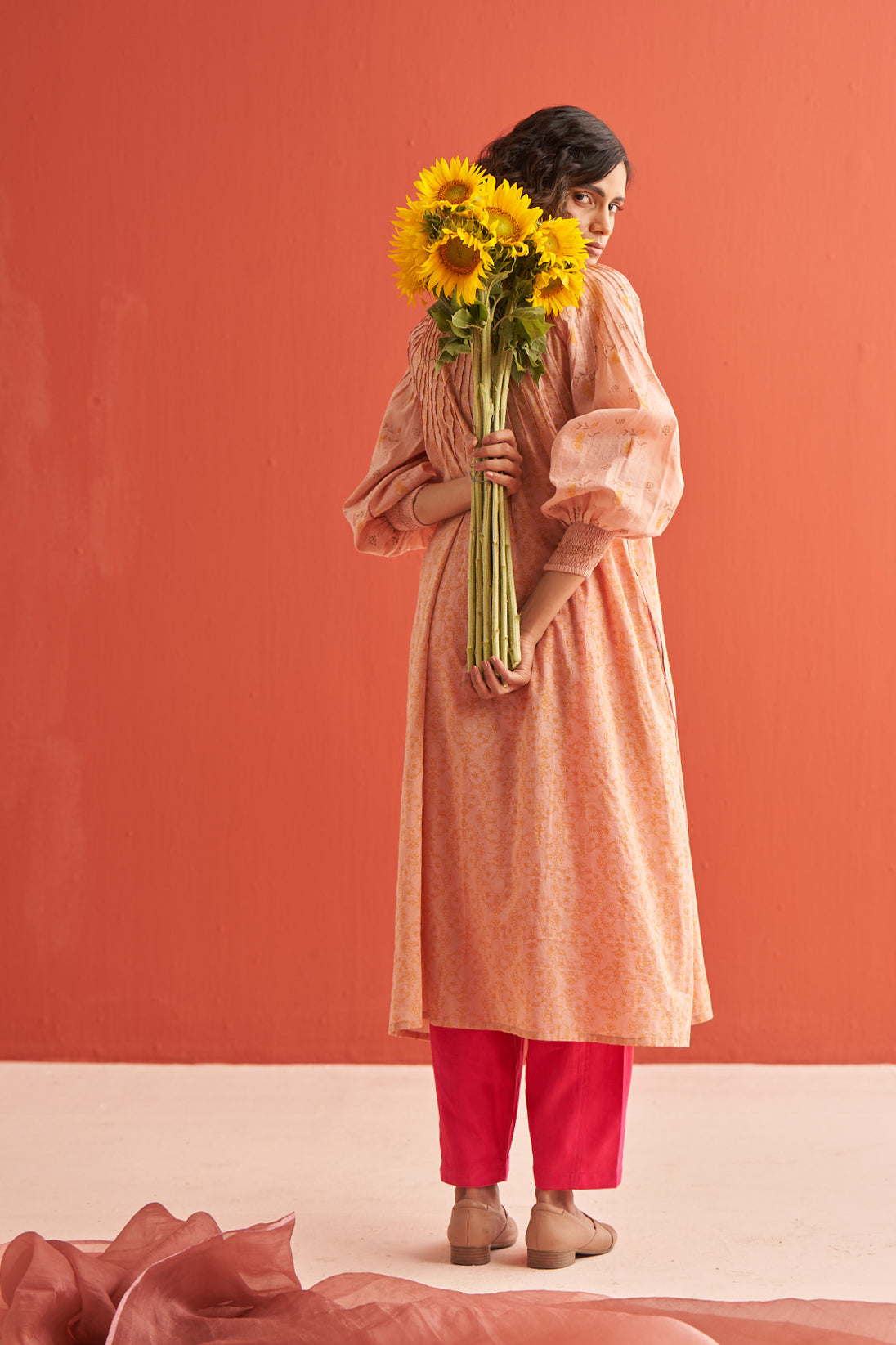 Plume Radiating pintuck kurta & pant coord
