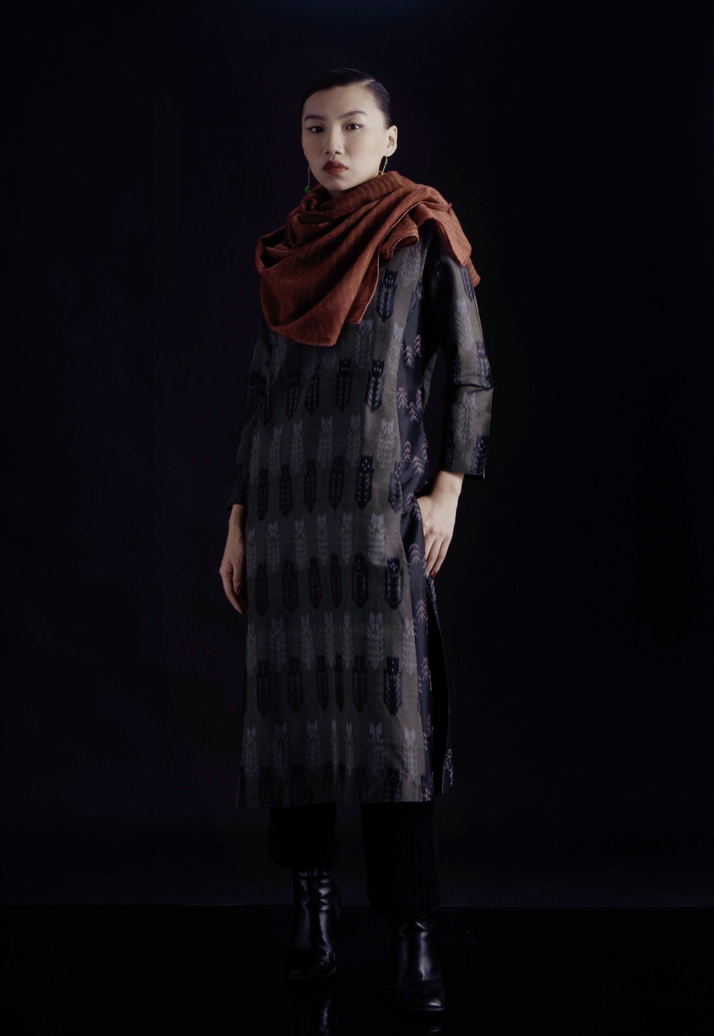 HASINA WOVEN TULIP SILK IKAT KURTA