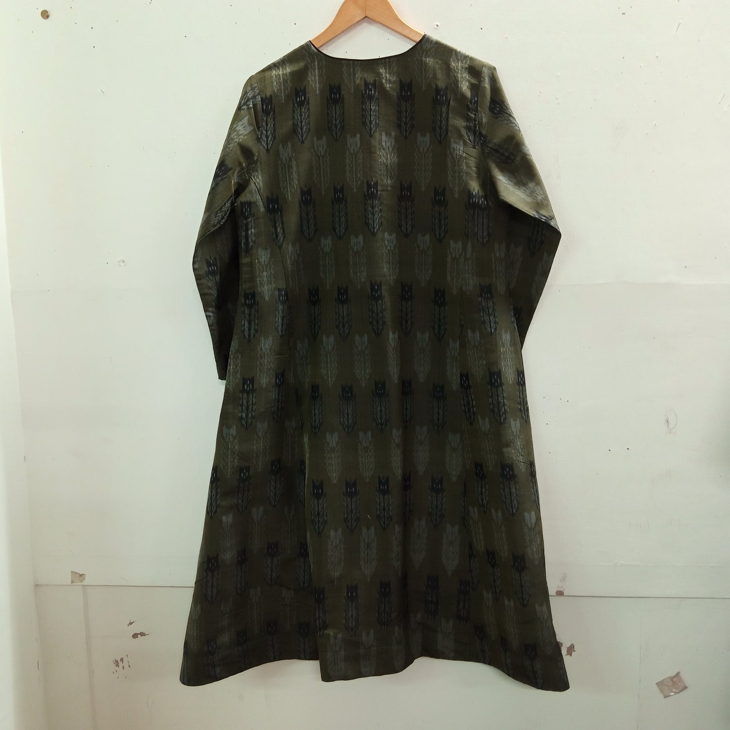 Yasmin Tulip Placket Silk Ikat Kurta
