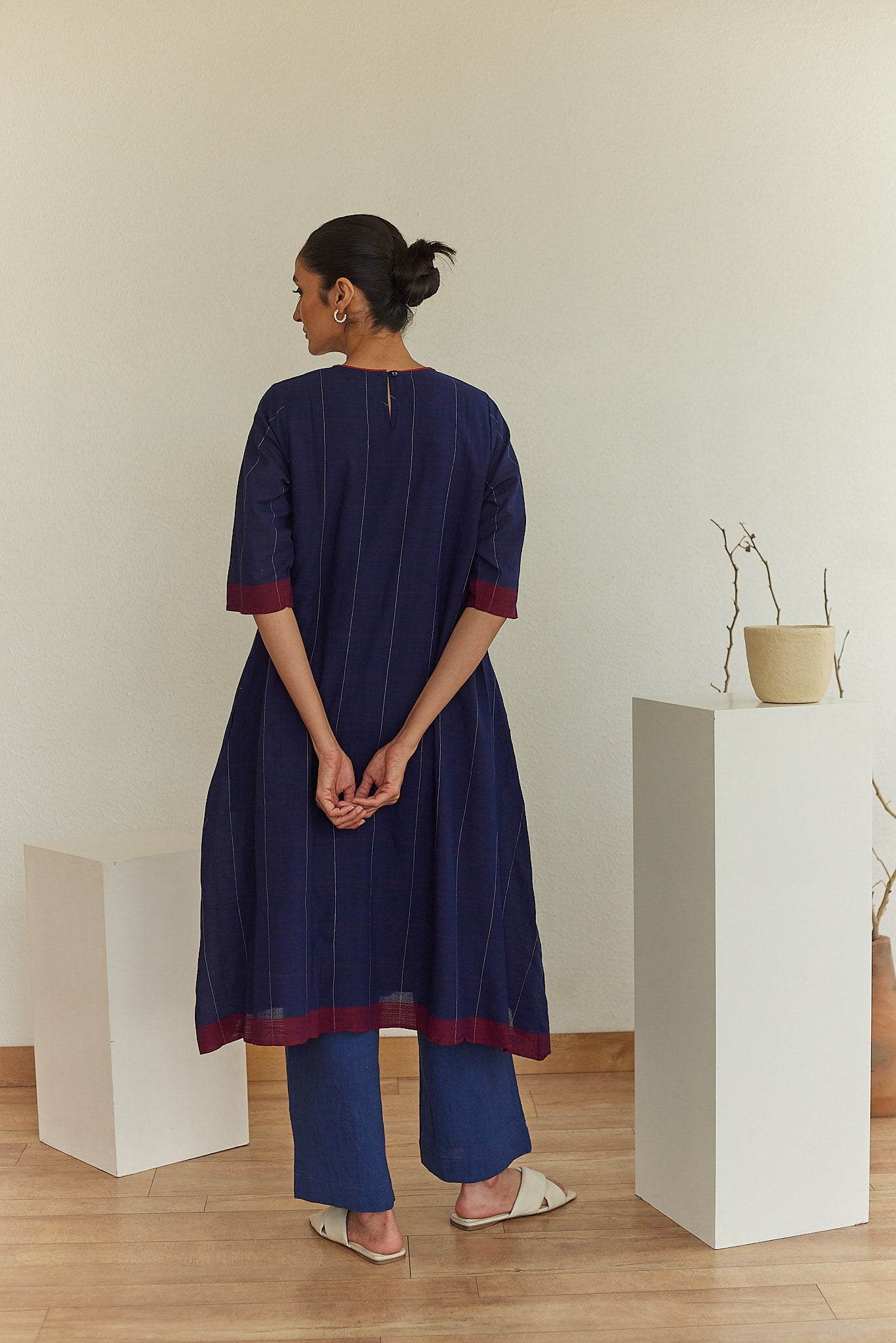 Onyx Handwoven Checks Long Kurta