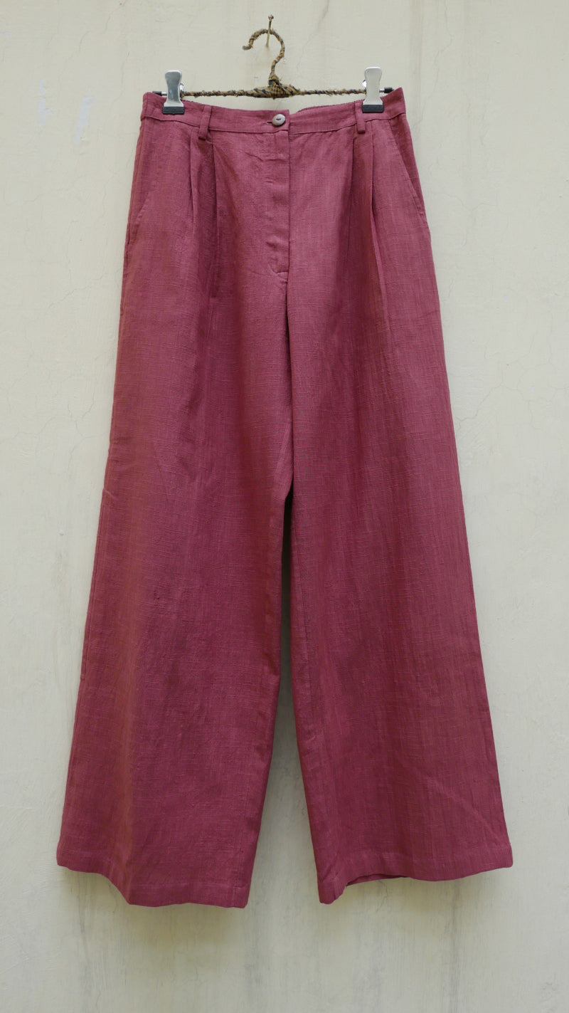 Canna Pleated Waist Straight Pants
