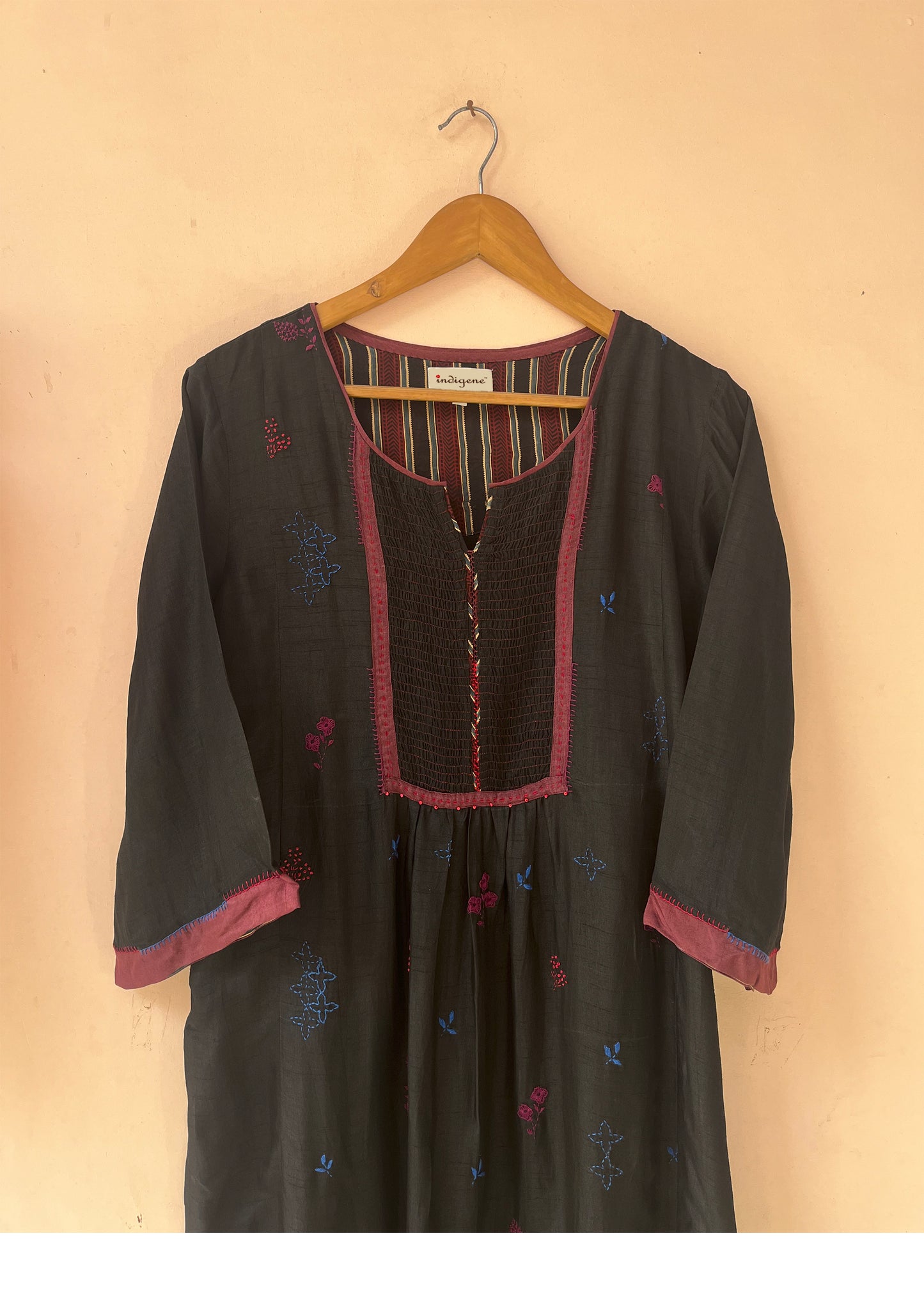 Black hand embroidered classic kurta