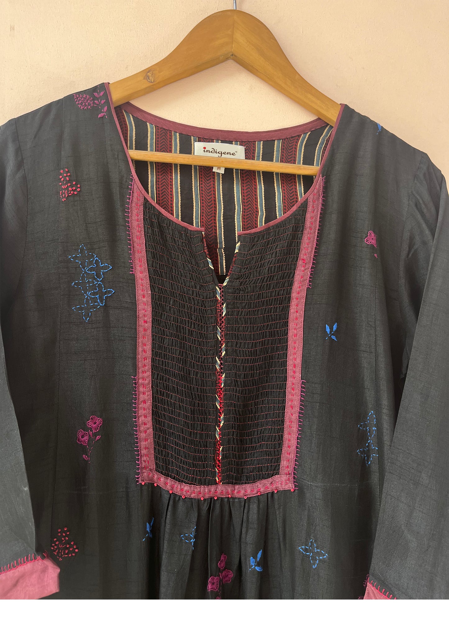 Black hand embroidered classic kurta