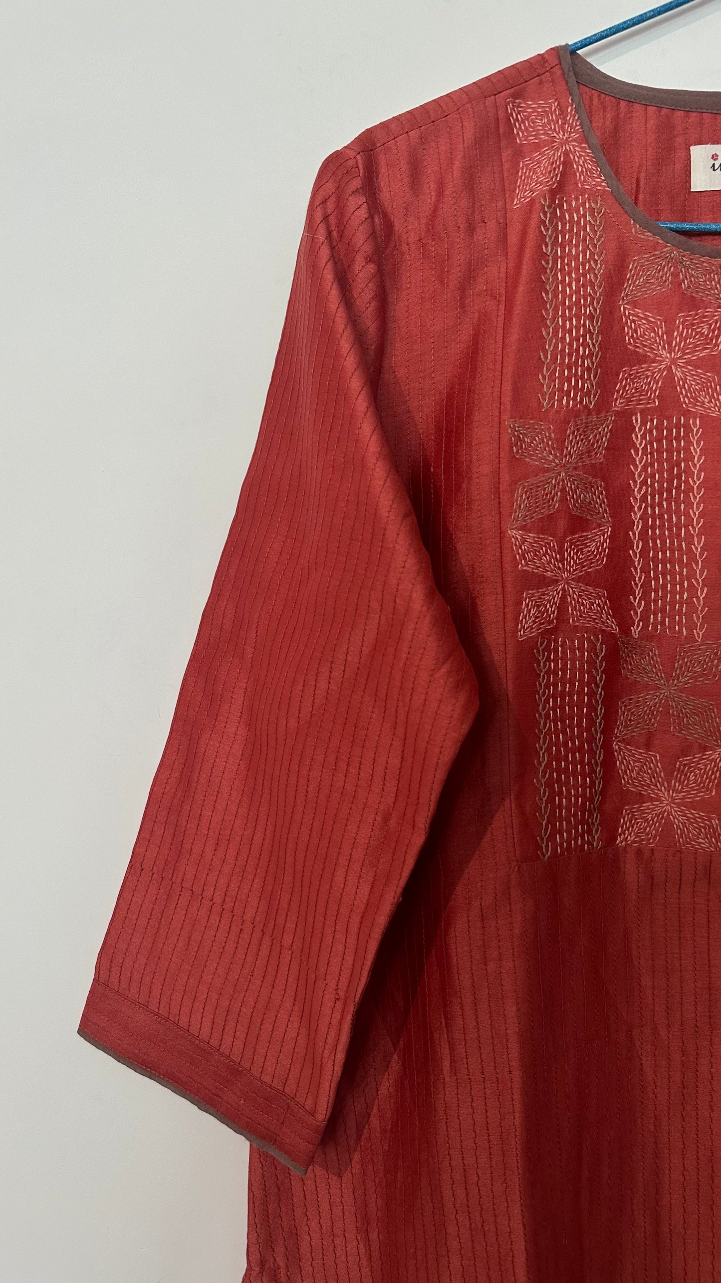 Phool chanderi quilted kurta w/ embroidery