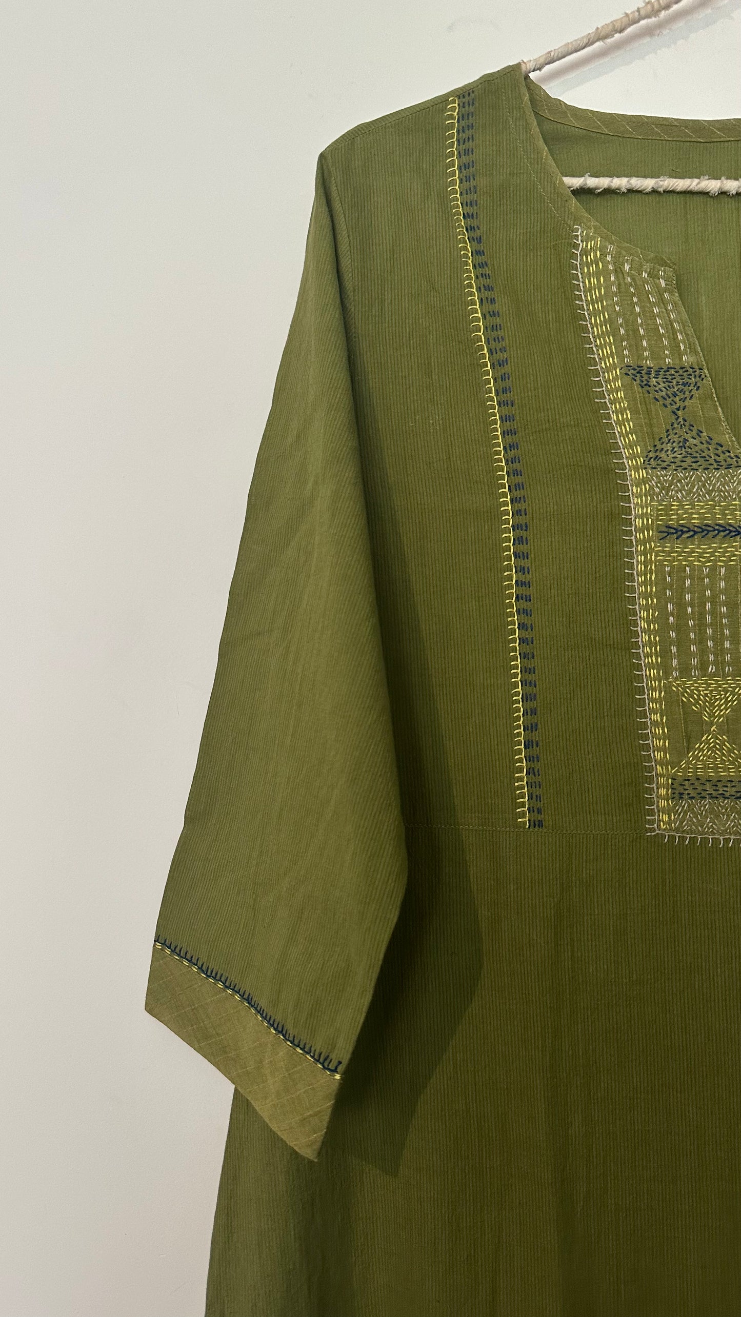 Kopal Cotton kurta w/ hand embroidery