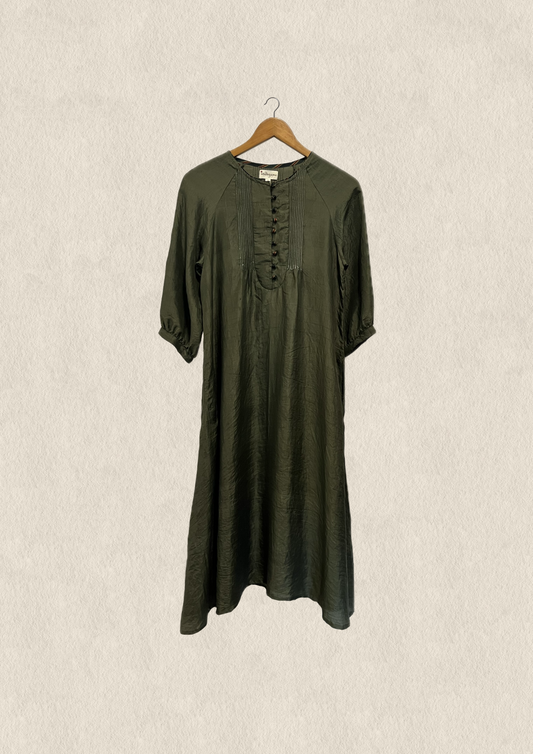 Slate Button detail silk kurta