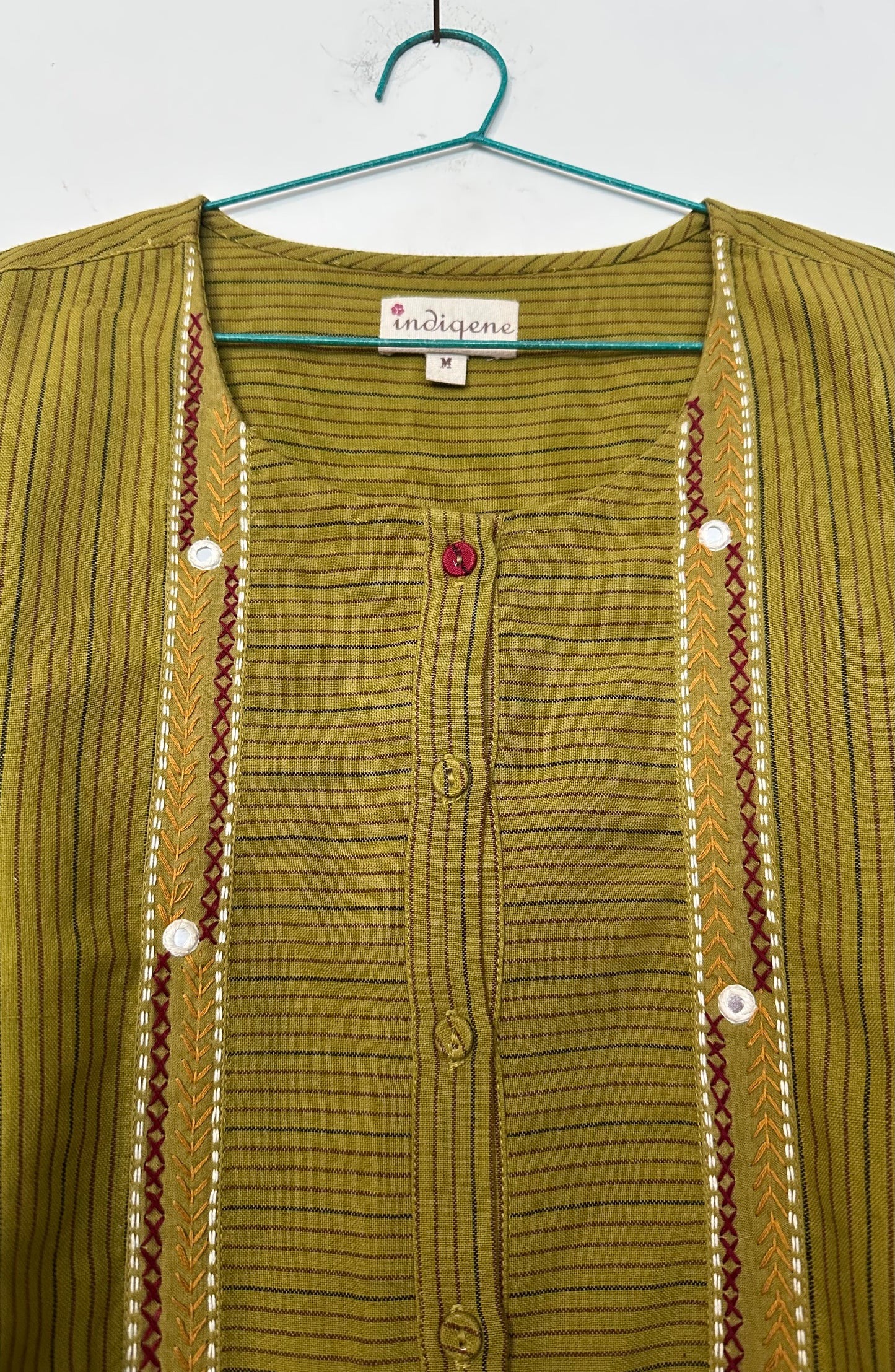 Placket tunic woven stripe & embroidery
