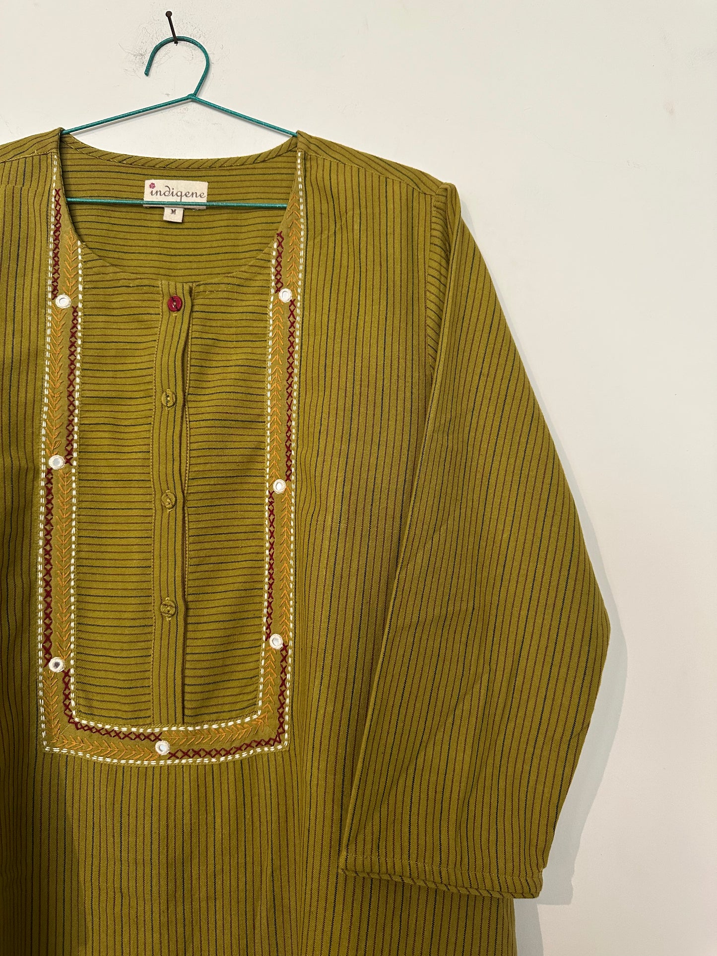 Placket tunic woven stripe & embroidery