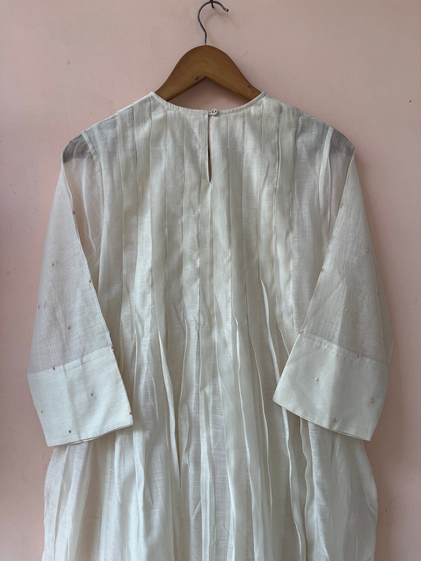 Ivory Pleated silk cotton dress