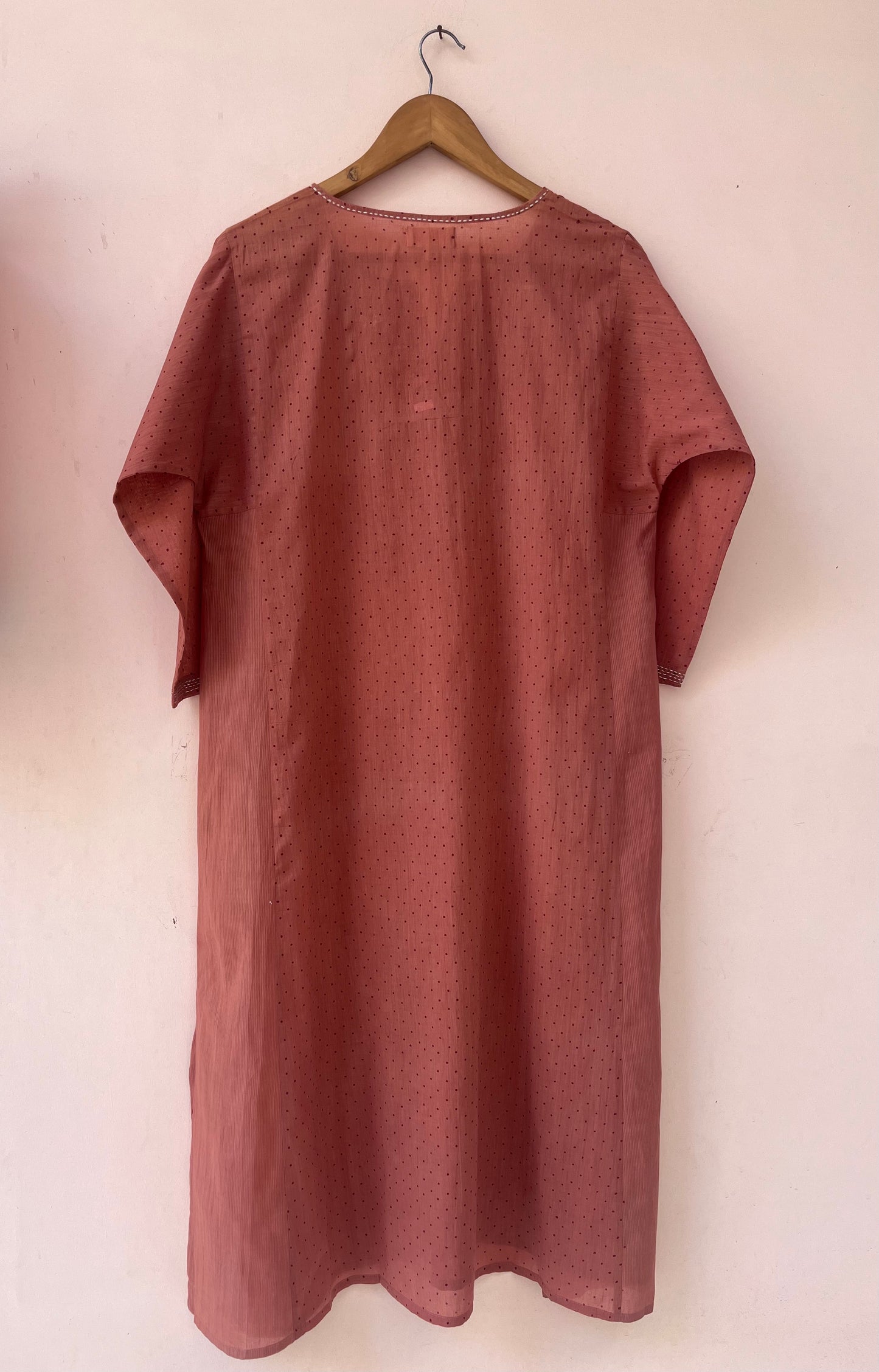 Hand embroidered printed cotton everyday kurta