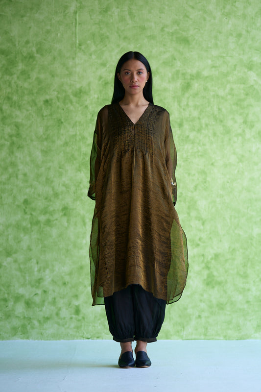 Zia Chanderi Zari Stripe Embroidered Kurta & Pant set