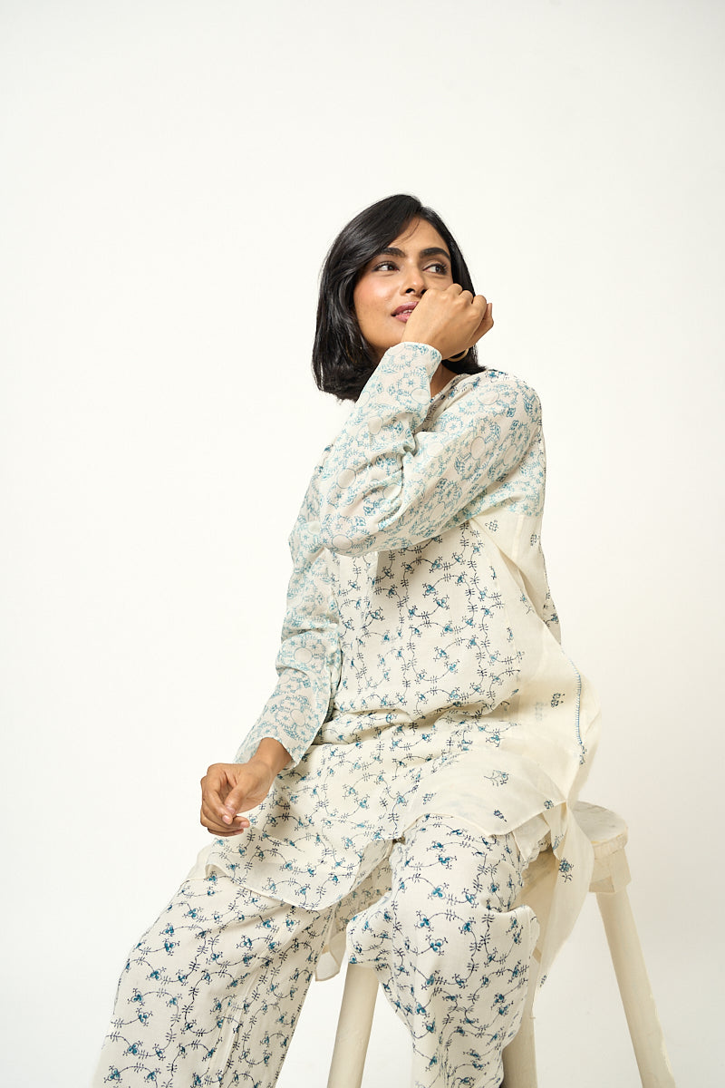 Breath Kalidar Kurta