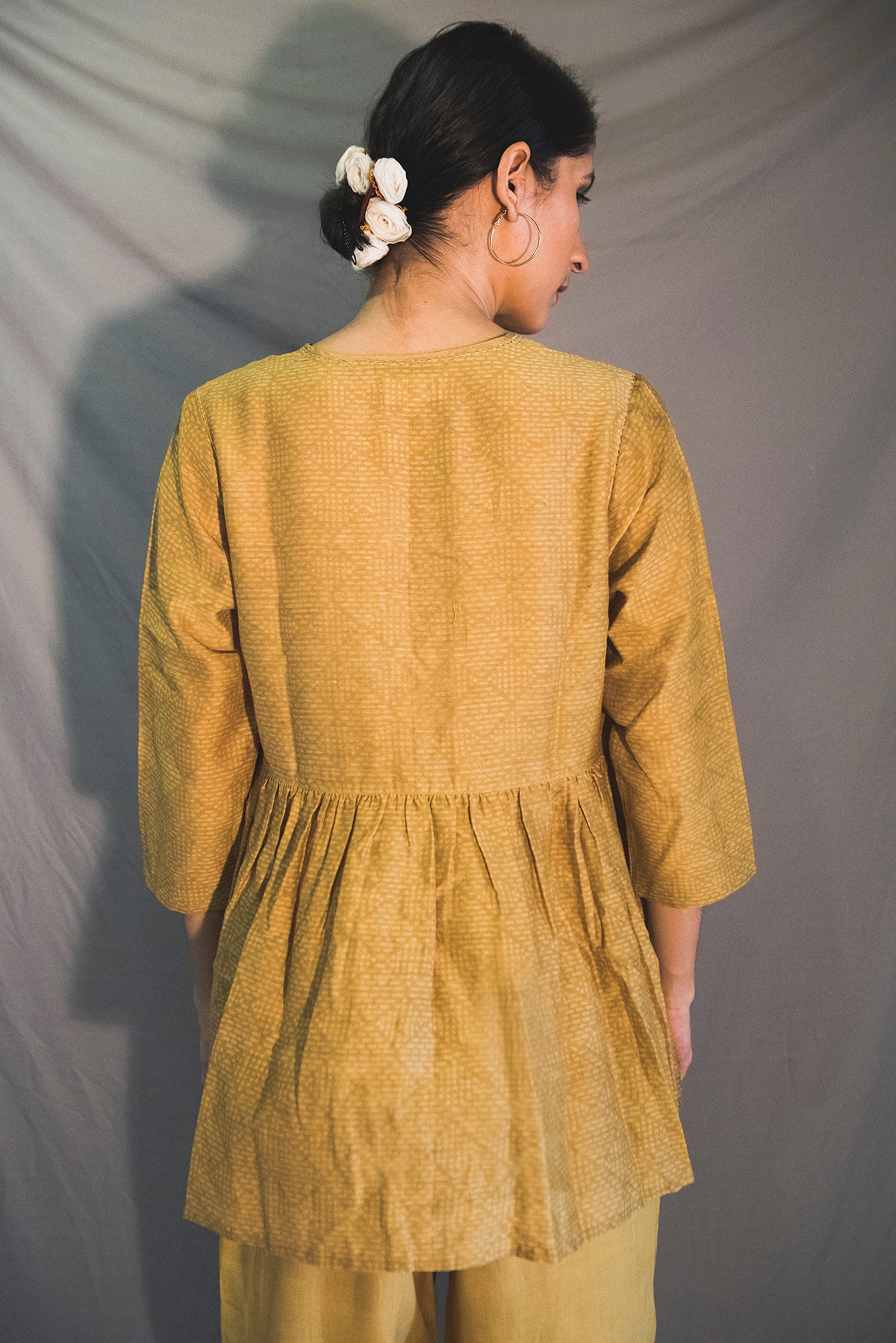 AMBER OVERLAY