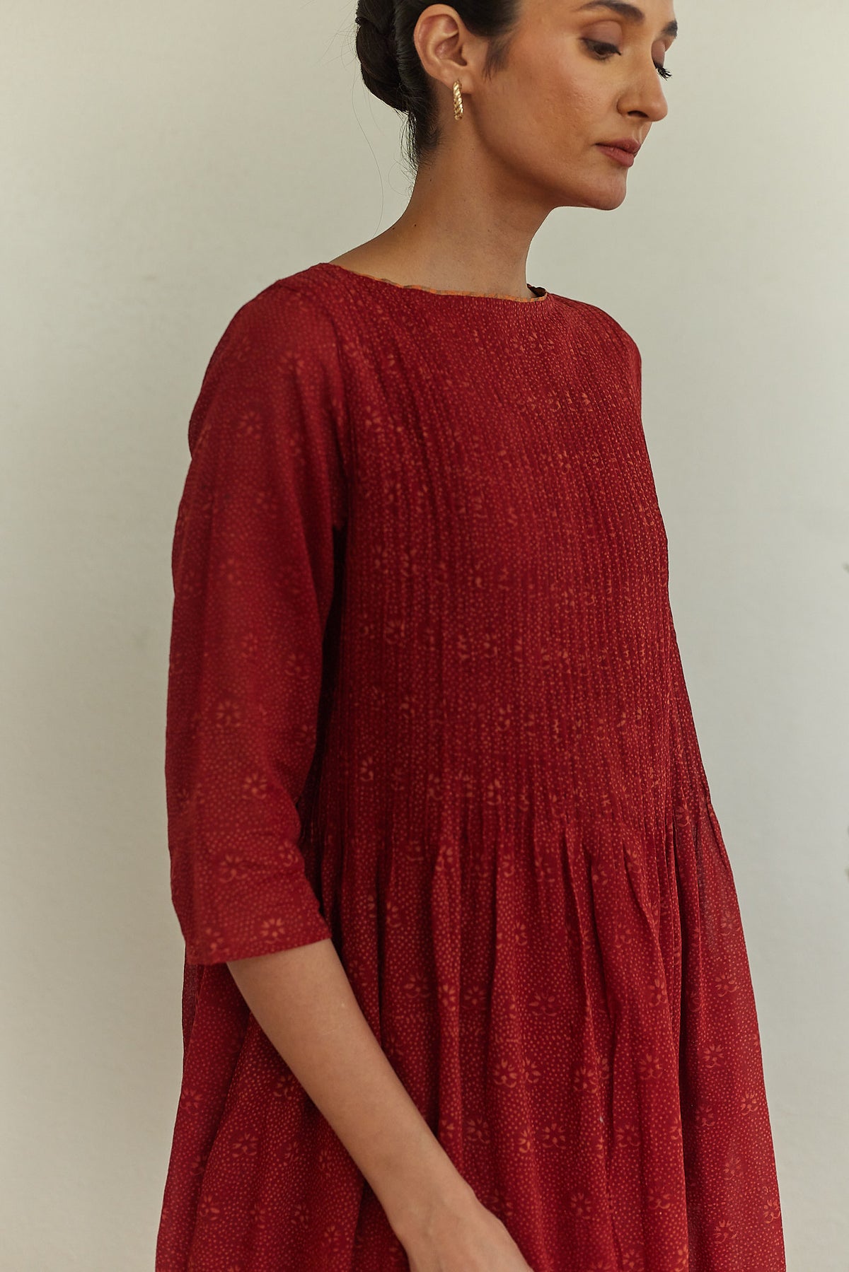 Ruby Printed Pintucked Dress – indigenecraft.com